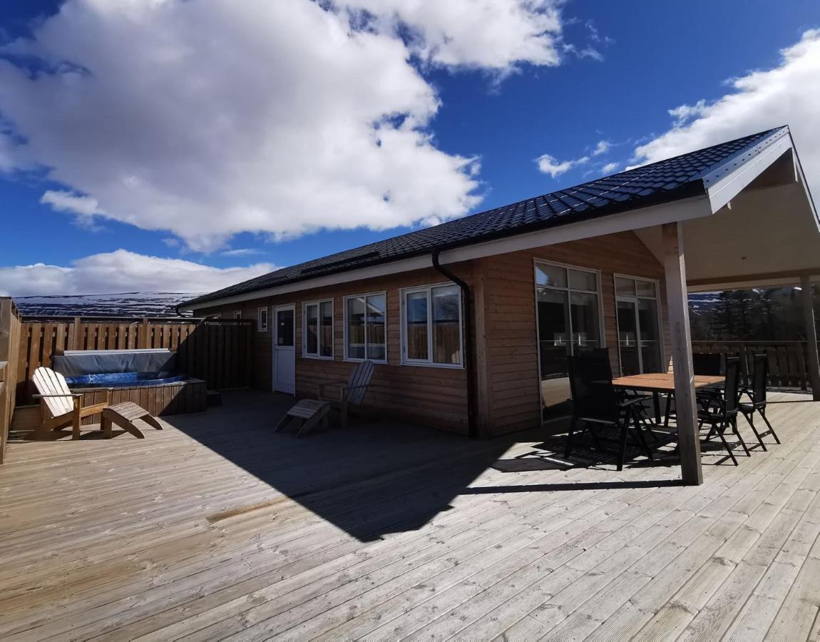 Hotel Kjarnalundur- Aurora Dream - Lodges And Rooms Akureyri Exterior foto