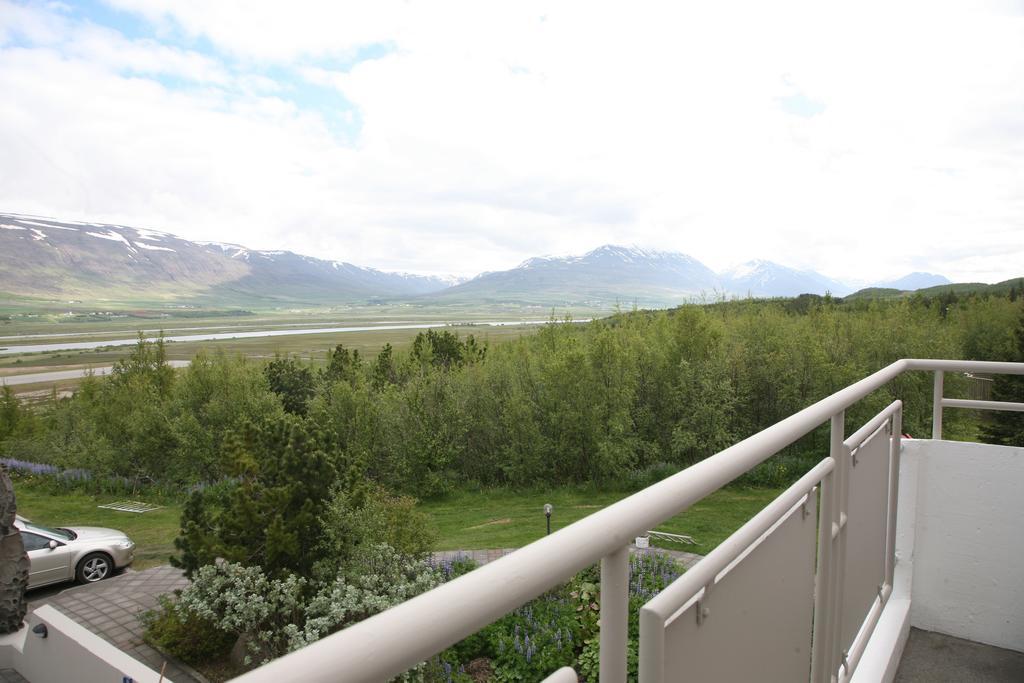 Hotel Kjarnalundur- Aurora Dream - Lodges And Rooms Akureyri Quarto foto
