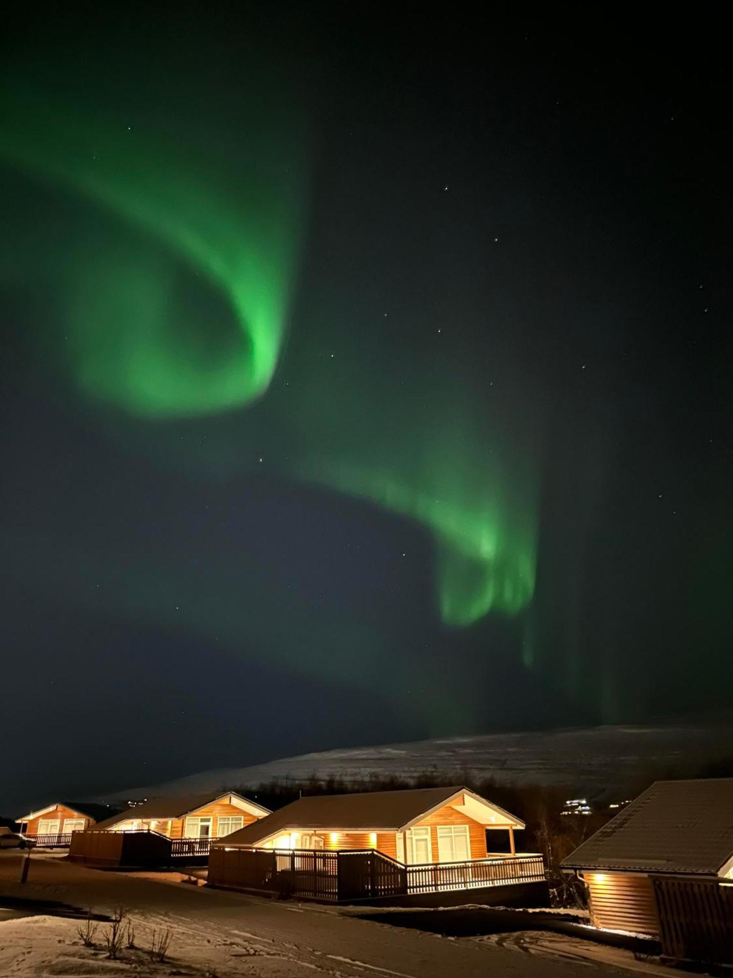 Hotel Kjarnalundur- Aurora Dream - Lodges And Rooms Akureyri Exterior foto